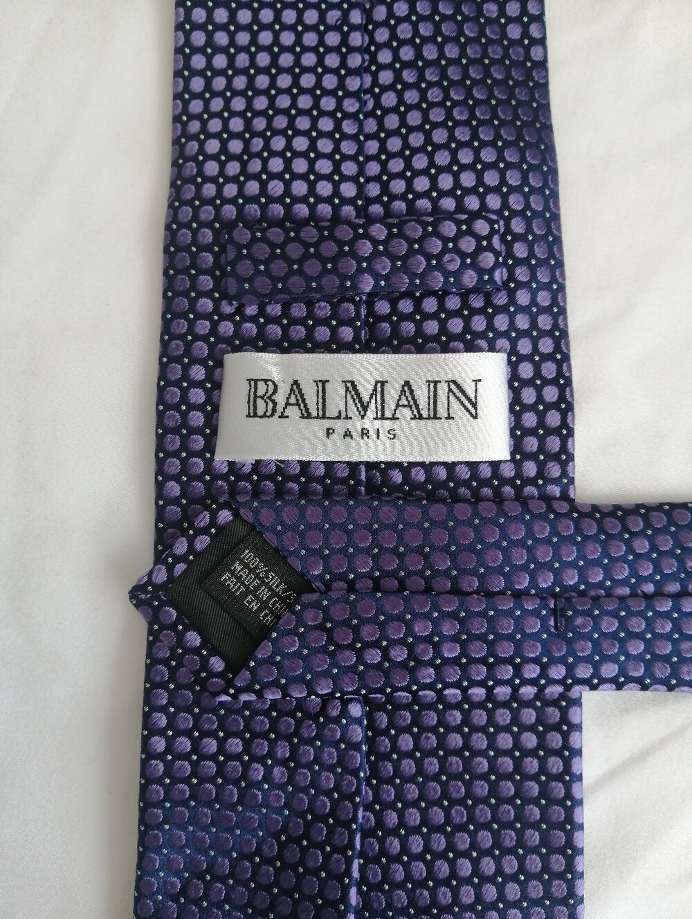 Balmain 100% Silk Tie Purple Jacquard Polka Dots Navy Background Luxury